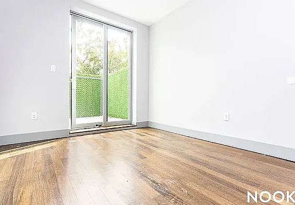 5th image of 412 Suydam St #1B