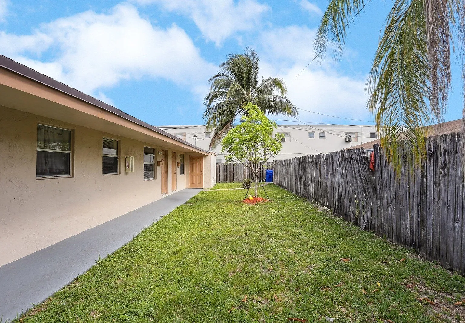 2 bed, 675 sqft, $1,850 — Photo 2