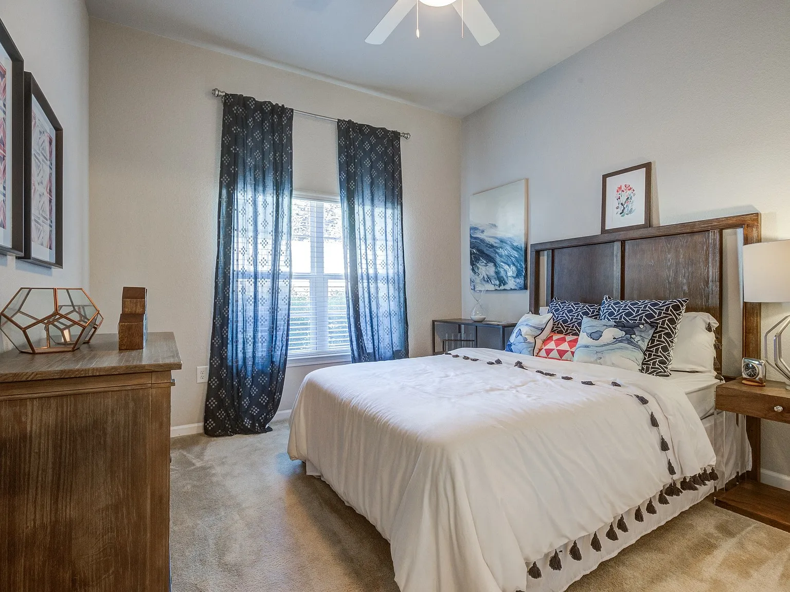 Creekside at Greenlawn Apartment Homes — Photo 4