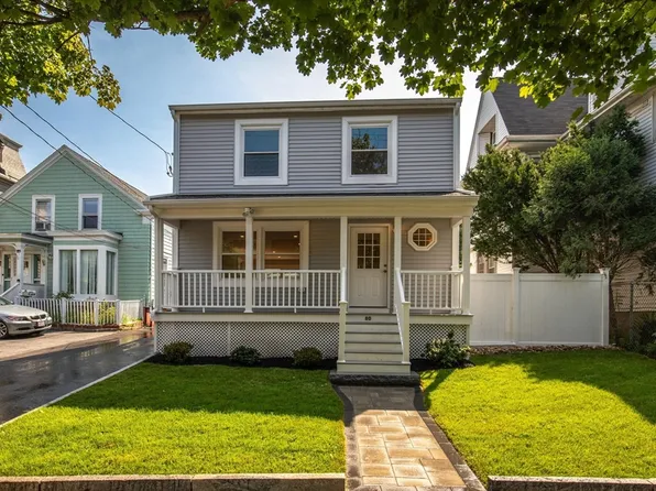 80 Newhall St, Lynn, MA 01902