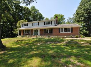 302 Caravel Dr, Bear, DE 19701