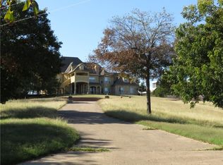 5870 Montgomery Rd, Midlothian, TX 76065