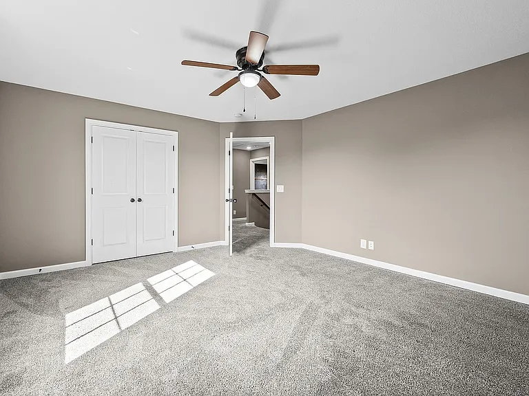 Bedroom 3 14'x15'