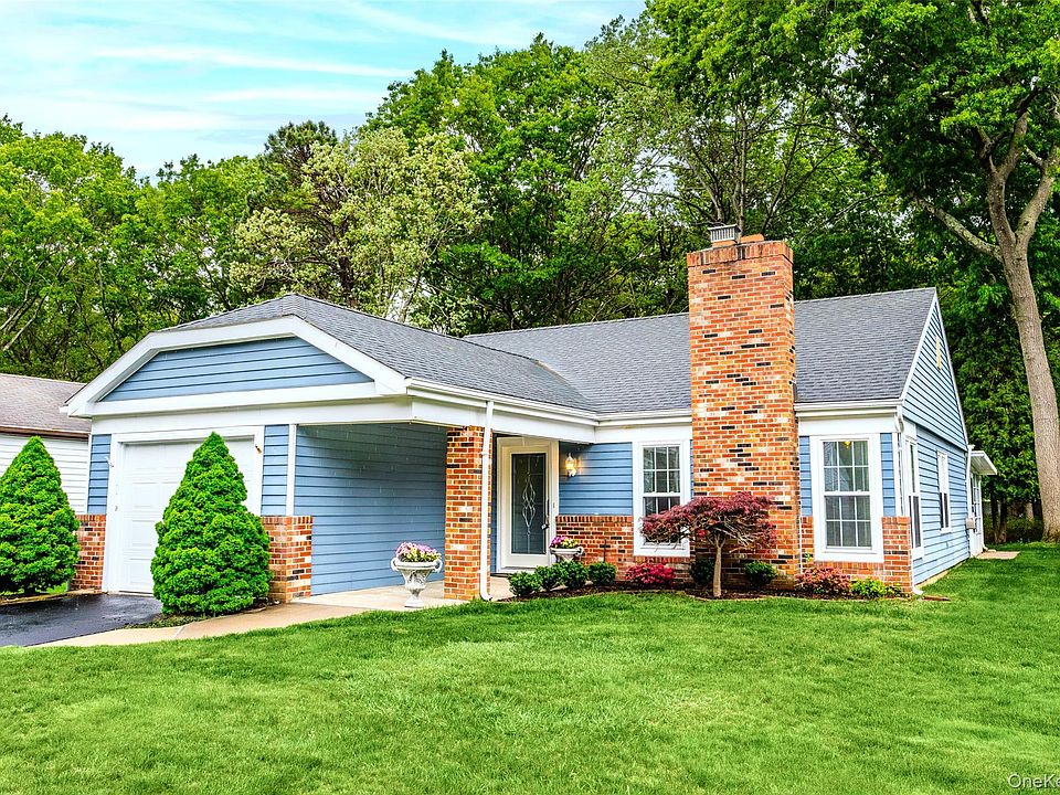 1st image of 220 Belfast Lane
