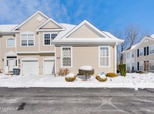 165 Shinnecock Dr, Manalapan, NJ 07726