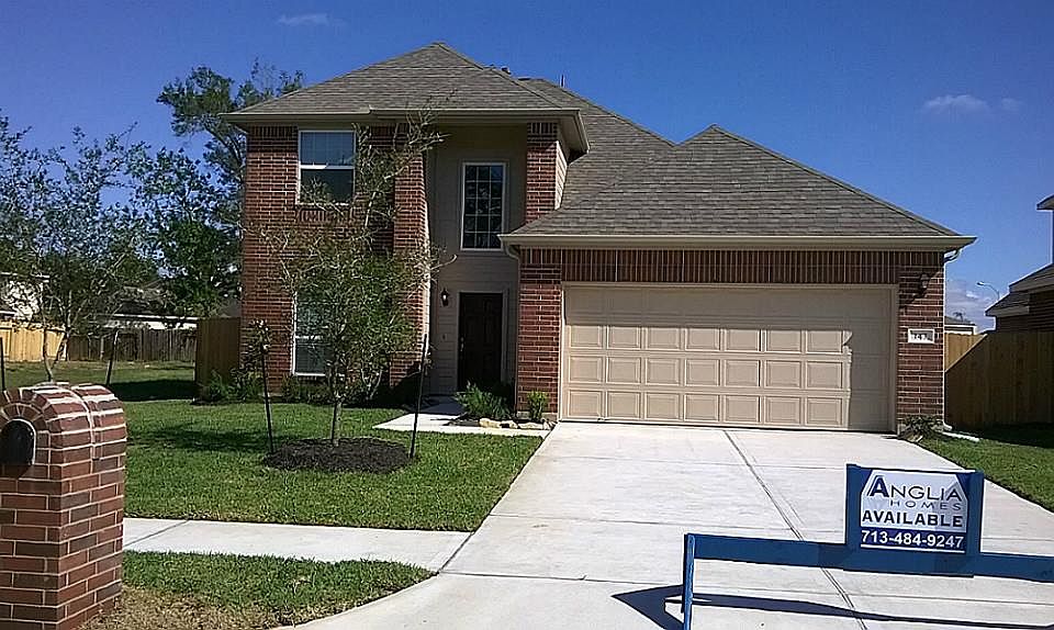 1st image of 143 Persimmon Dr