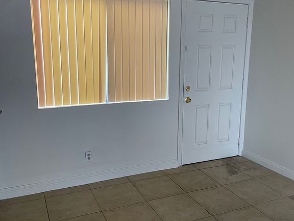 2nd image of 300 Amabel St #206