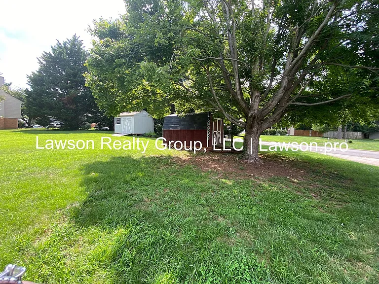 1013 Barrens Village Ln — Photo 60