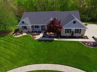 4416 Sequoia Pl, Shiloh, IL