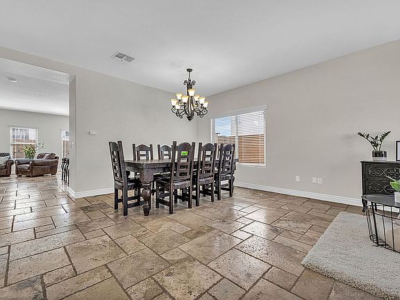 4th image of 1703 W Amberwood Dr