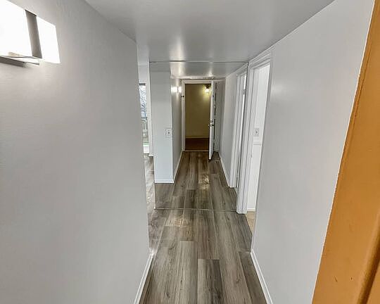 3rd image of 14850 Hesby St APT 203