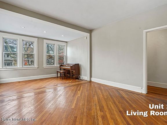 3rd image of 116 Silver Lake Rd