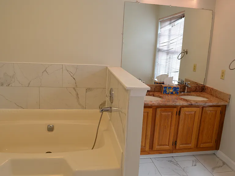 162 Salem Rd — Photo 21