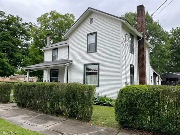372 Waddell St, Leetonia, OH 44431