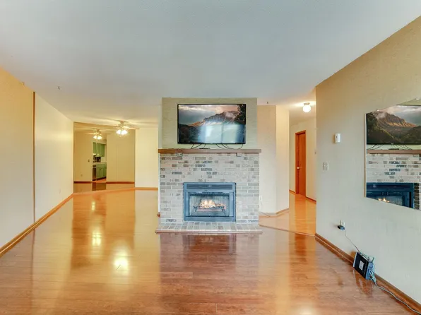 1000 41st Ave NE APT 308, Columbia Heights, MN 55421