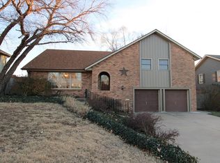 116 Aspen Rd, Salina, KS 67401