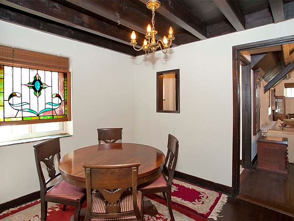 5th image of 1 Tudor Ln