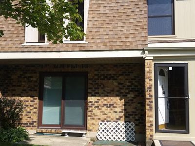 7820 Woodward Ave, Woodridge, IL, 60517