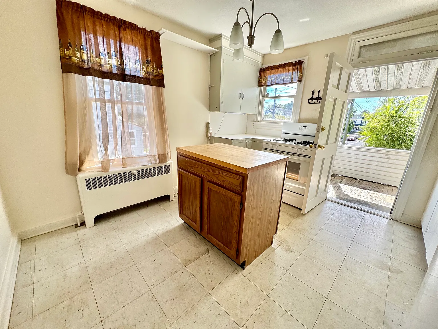 1 bed, 600 sqft, $750 — Photo 3