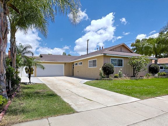 3rd image of 6085 Sheridan Way