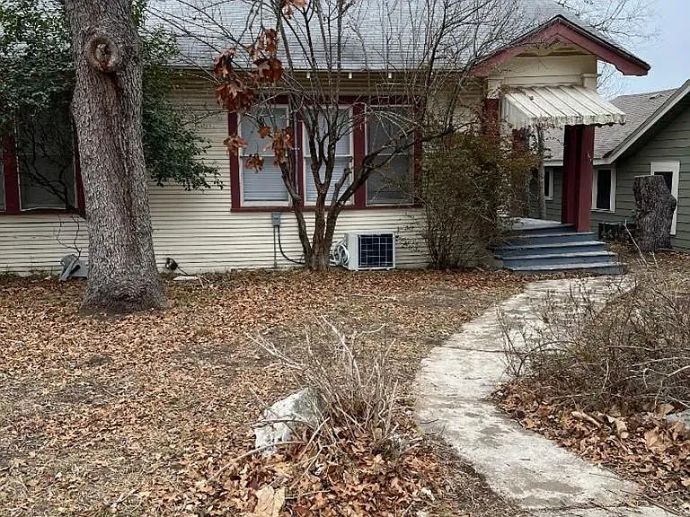820 N Wheless Ave — Photo 2