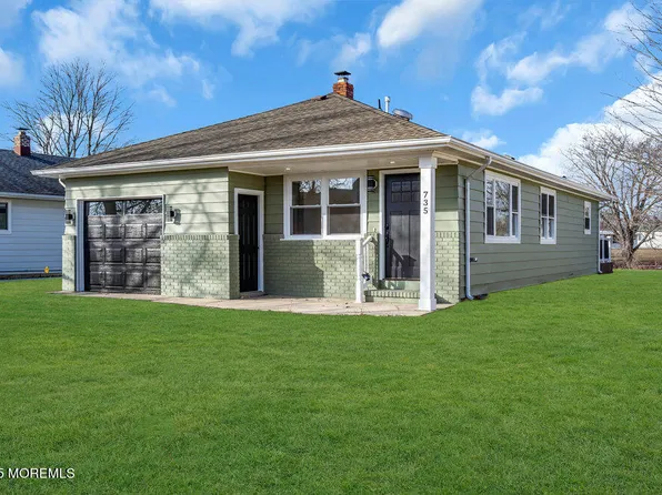 735 Jamaica Boulevard, Toms River, NJ 08757