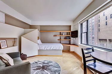 Sold by The Bamberger Group