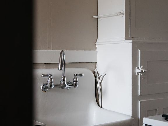 4th image of 3219 Lyndale Ave S APT 203