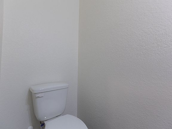 5th image of 5242 Hickory Pl