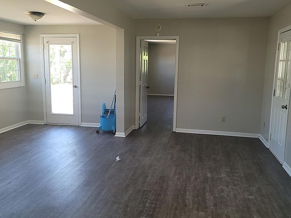 2nd image of 908 N Western Ave