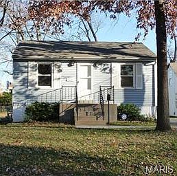 2nd image of 3812 Long Dr