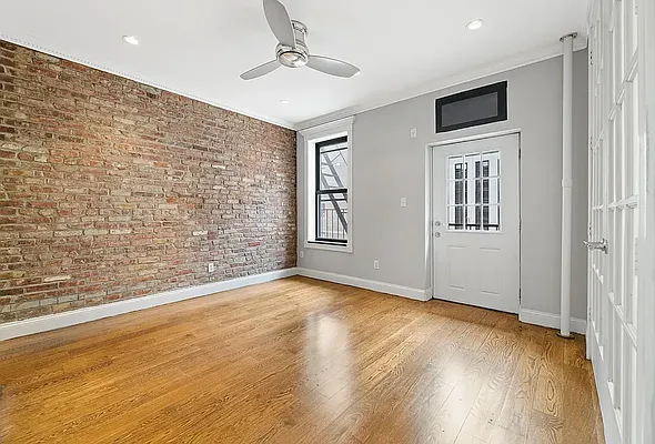 Rented by REAL New York | media 10