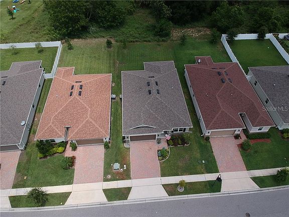2nd image of 3224 Bayou Ln