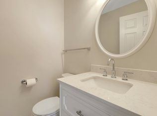 2109 Henry Ct, Mahwah, NJ 07430