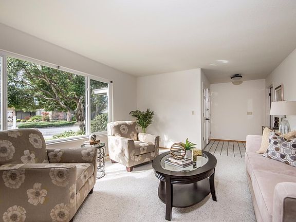 2nd image of 4432 Waimea Ct