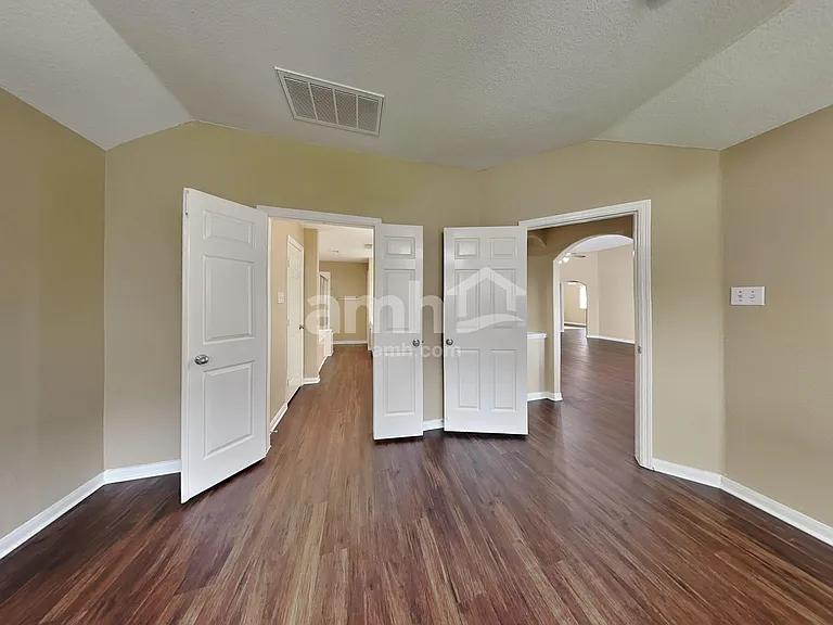 4713 Honey Creek Ct — Photo 10