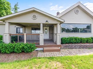 56757 Grand River Ave, New Hudson, MI 48165