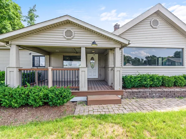 56757 Grand River Ave, New Hudson, MI 48165