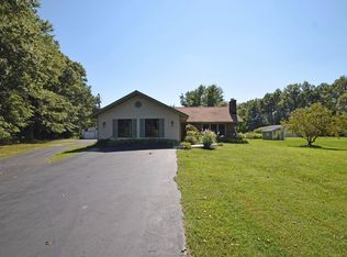 2427 Swings Corner Point Isabel Rd, Bethel, OH 45106