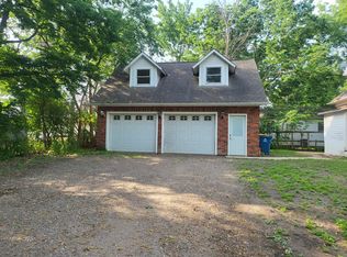 131 Main St N, Shakopee, MN 55379