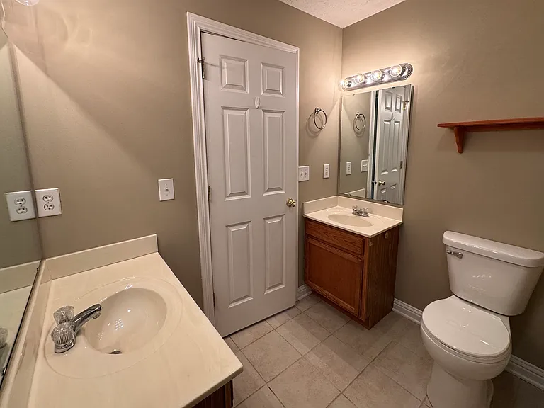 1475 Autumn Oak St — Photo 11