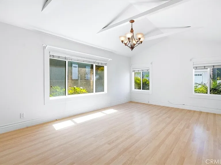 1108 Palm Ln — Photo 22