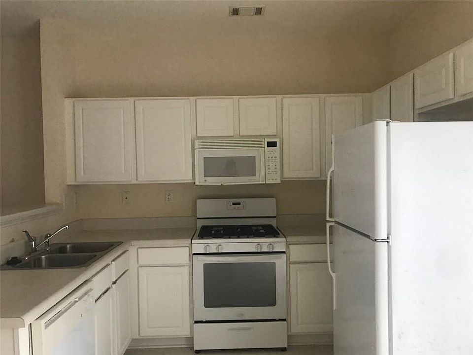 1st image of 1601 Cove Creek Cir