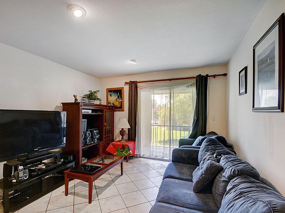 5th image of 6100 Forest Hill Blvd APT 204