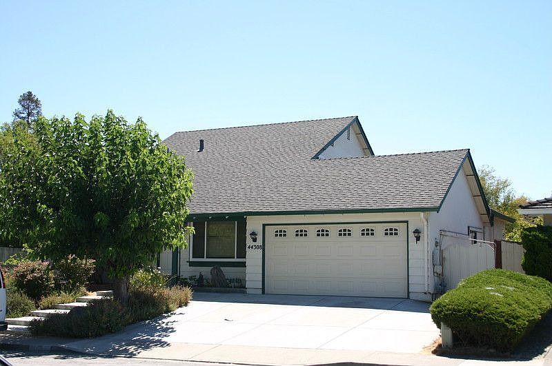 1st image of 44308 Camellia Dr