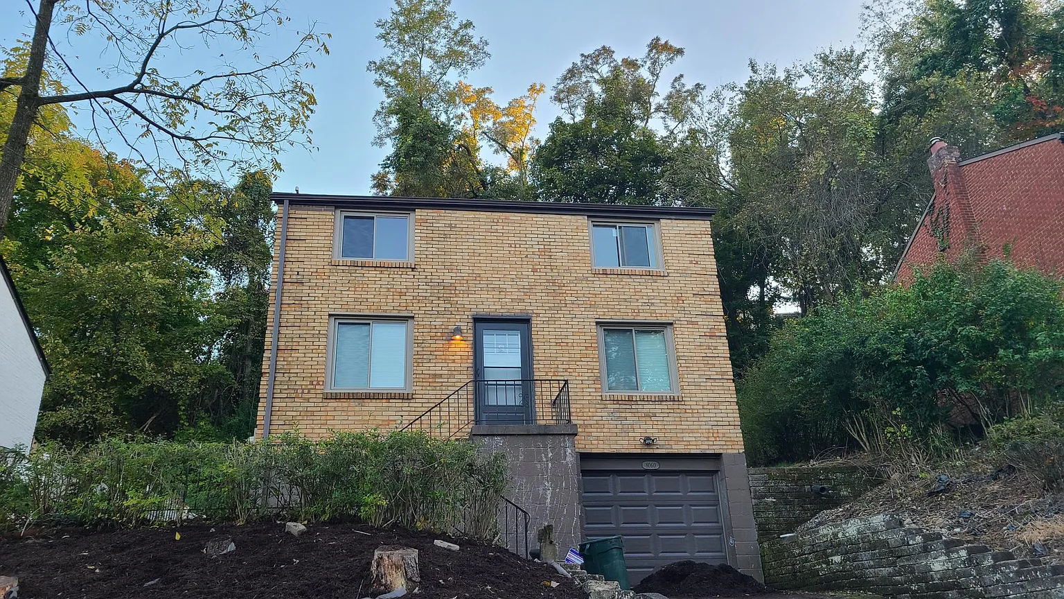 8060 Chaske St photo 1