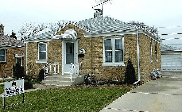 9639 Reeves Ct., Franklin Park, IL 60131