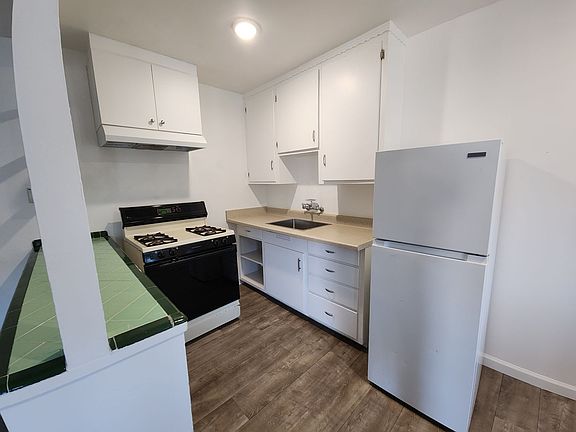 3rd image of 5630 53rd St #3