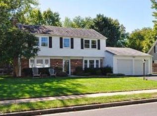 13219 Pressmont Ln, Fairfax, VA 22033