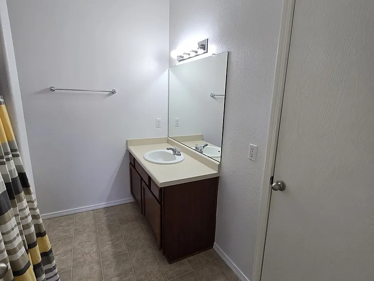 601 Menaul Blvd NE #4406 — Photo 19